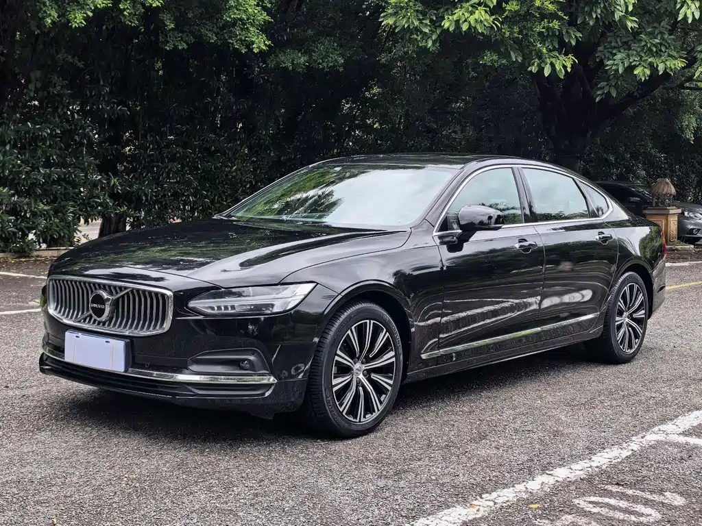 Volvo S90 — миниатюра 3