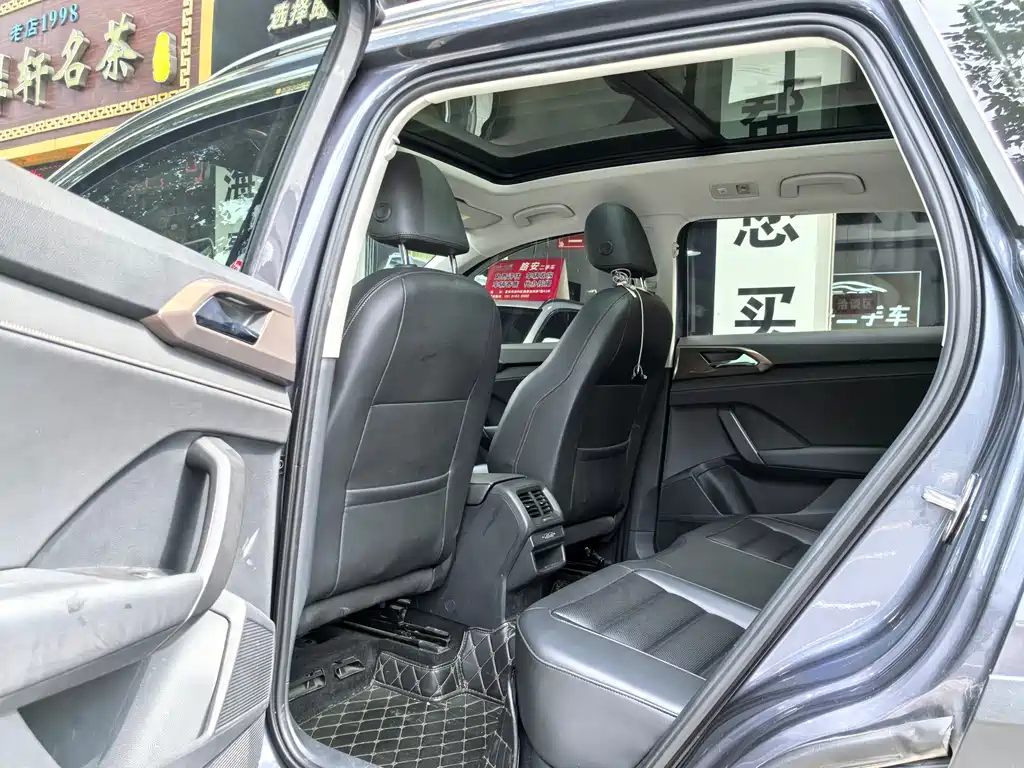 Volkswagen Tharu — миниатюра 9