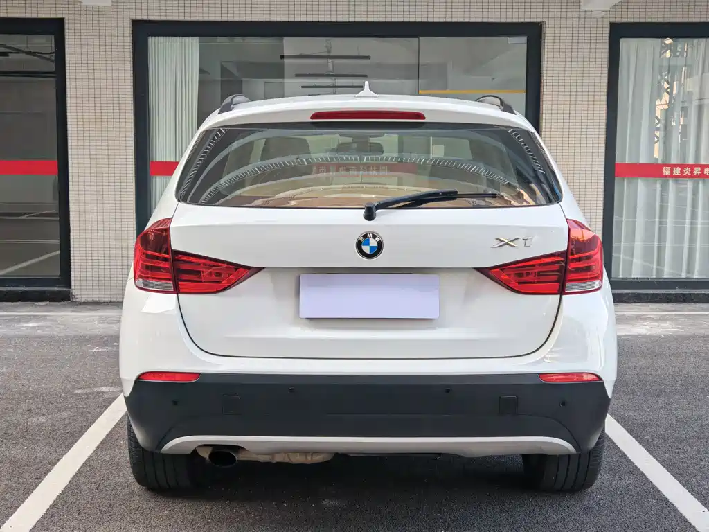BMW X1 (Import) — миниатюра 5