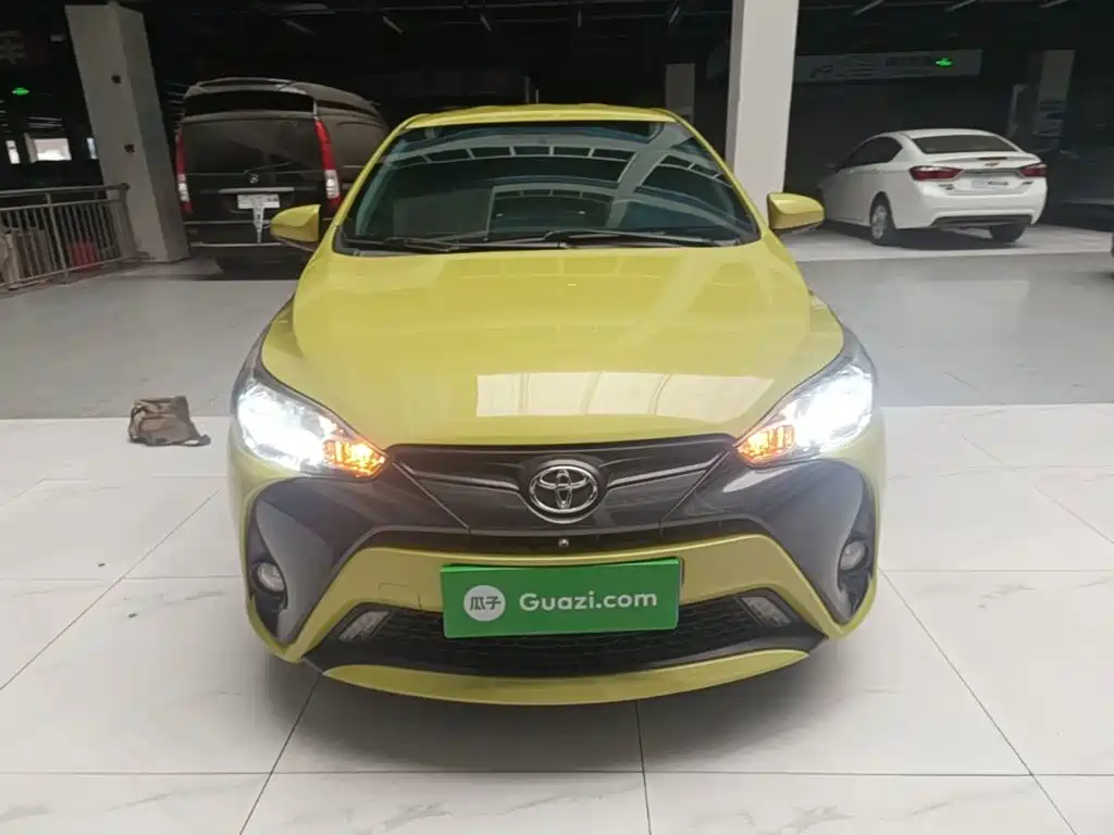 Toyota Yaris L — миниатюра 3