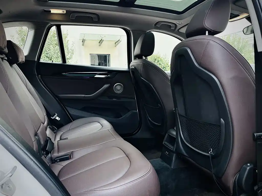 BMW X1 — миниатюра 16