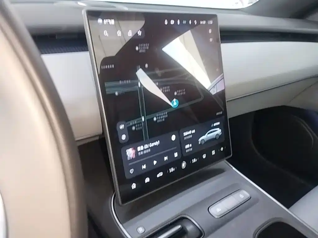 NIO ET5T — миниатюра 13