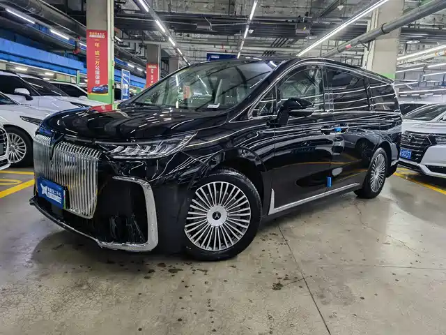 VOYAH LANTU DREAMER 2026