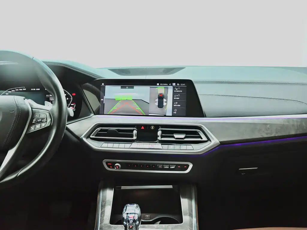 BMW X5 (Import) — миниатюра 11