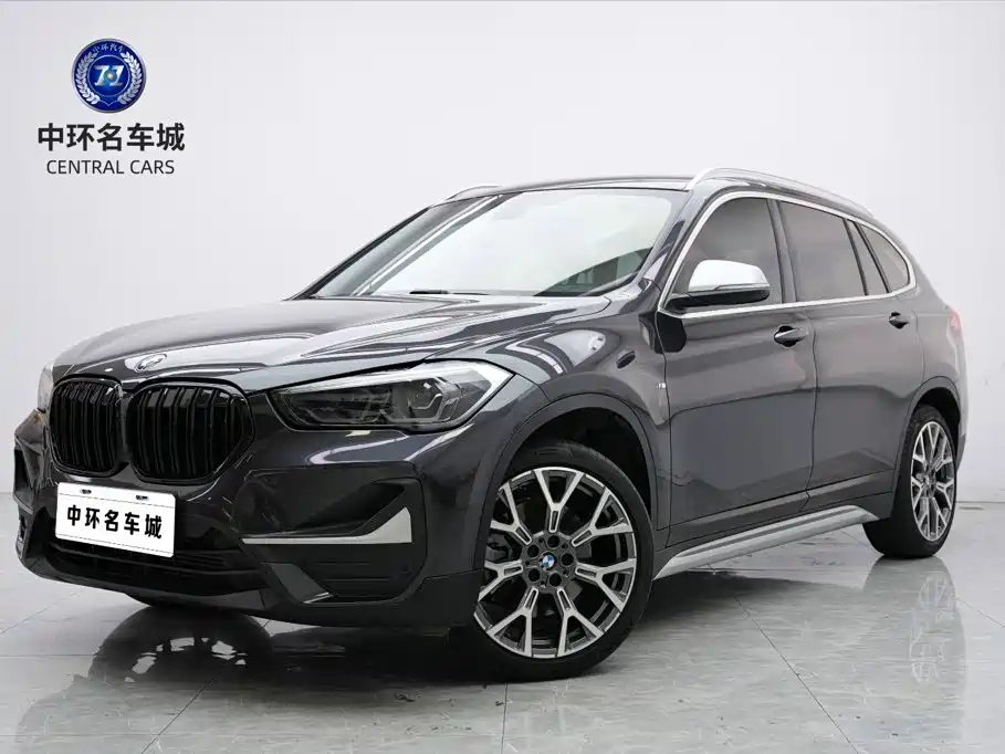 宝马X1 2022款 改款 xDrive25Li 尊享型 2023