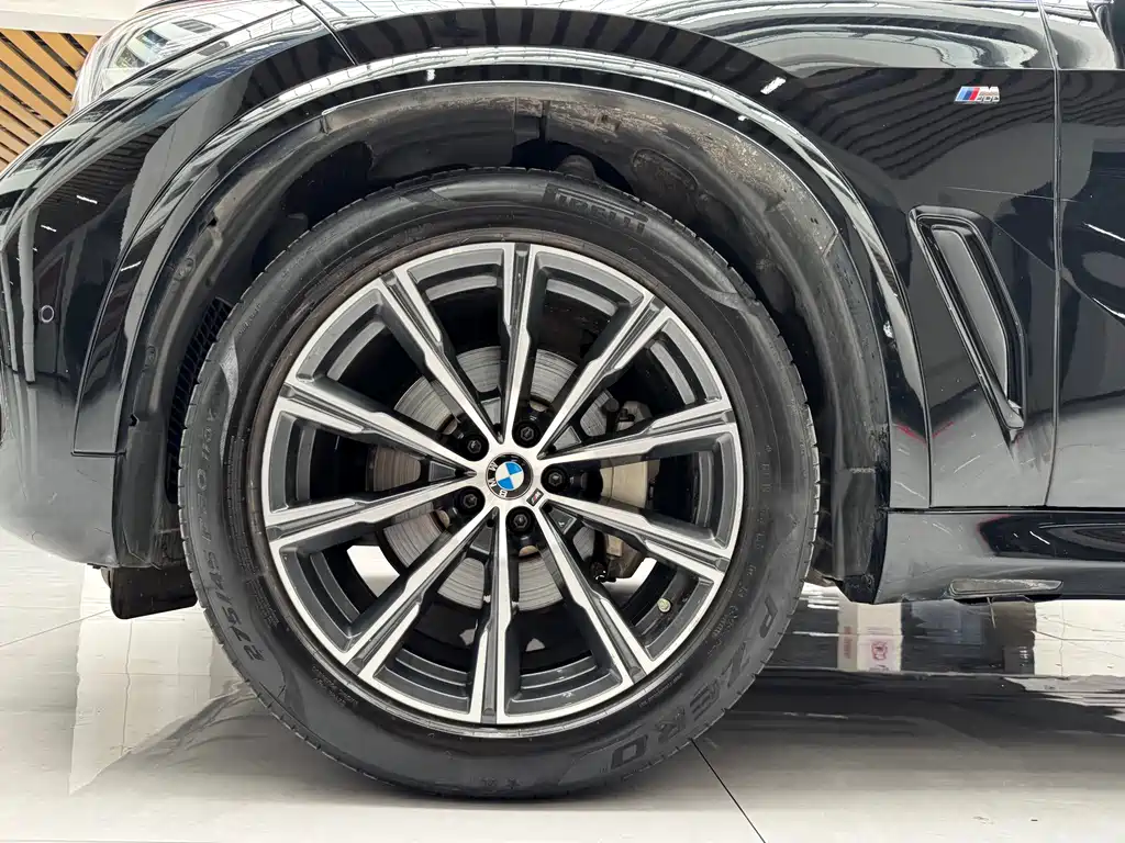 BMW X5 (Import) — миниатюра 19