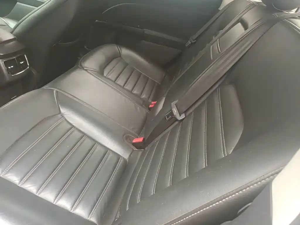 Ford Mondeo — миниатюра 17