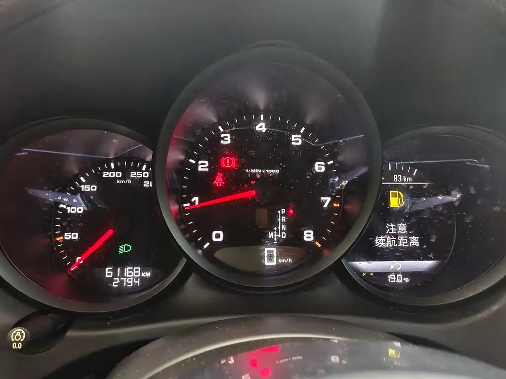 Porsche Macan — миниатюра 5