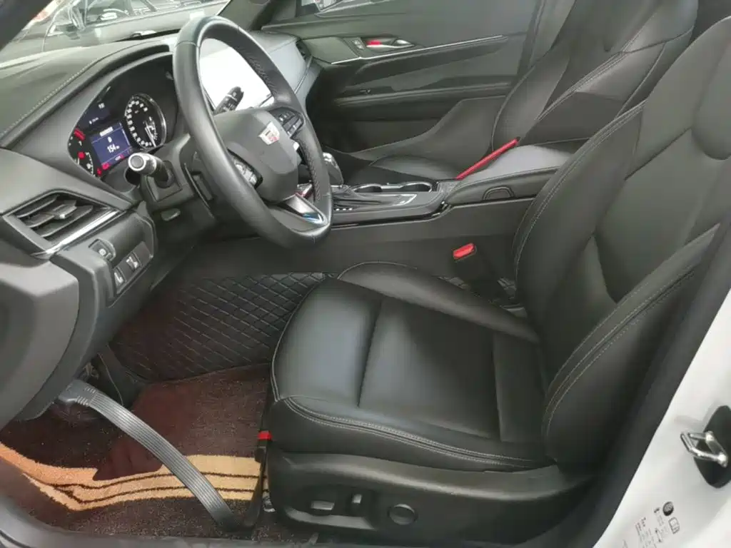 Cadillac CT4 — миниатюра 15