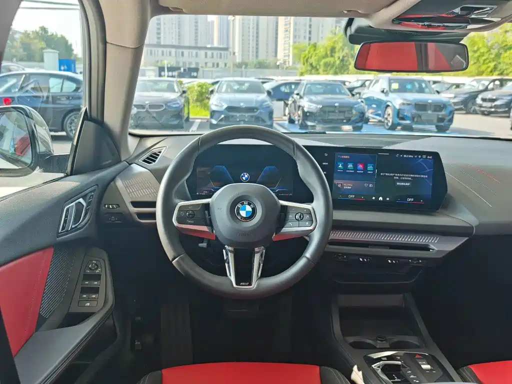 BMW 2 Series — миниатюра 12