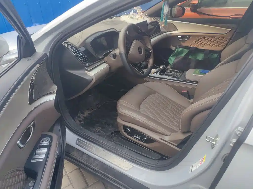 BYD Han — миниатюра 17