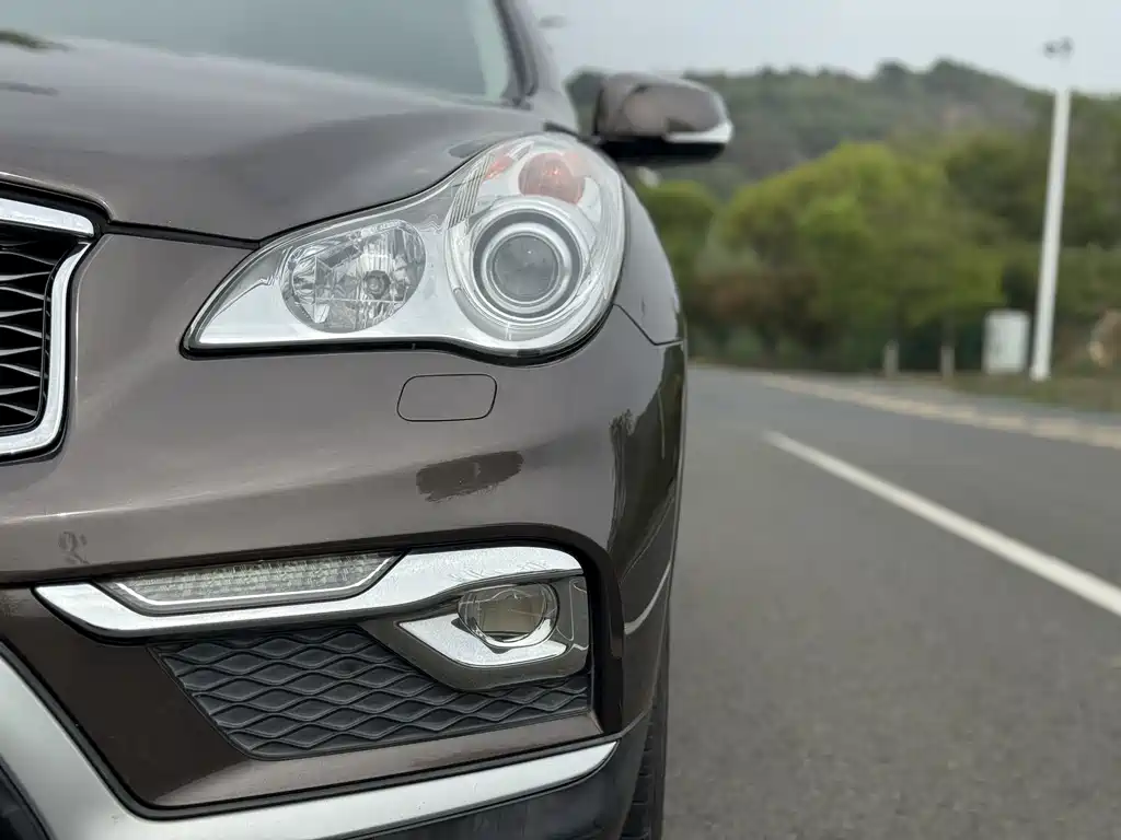 Infiniti QX50 2015 2.5L Enjoy