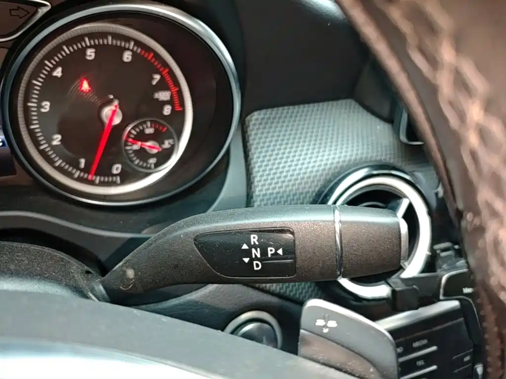 Mercedes-Benz GLA — миниатюра 14
