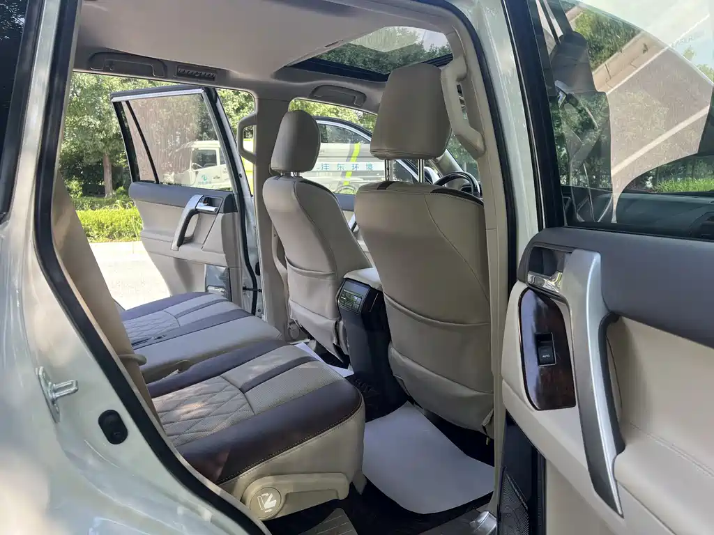 Toyota Land Cruiser Prado 2019 4.0L