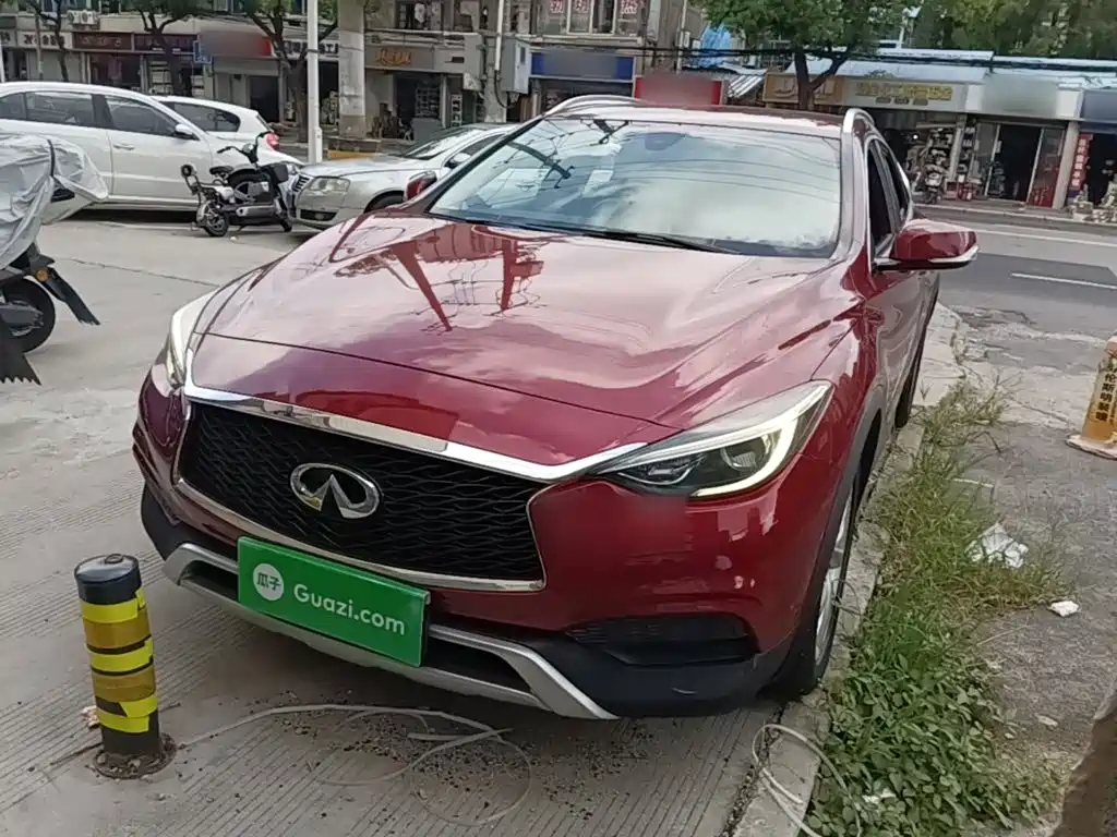 Infiniti QX30 — миниатюра 2