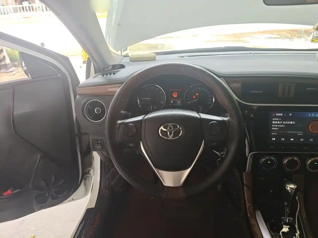 Toyota Corolla 2017 1.2T S-CVT GL-i