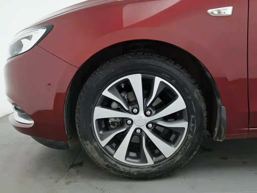 Buick Excelle — миниатюра 17