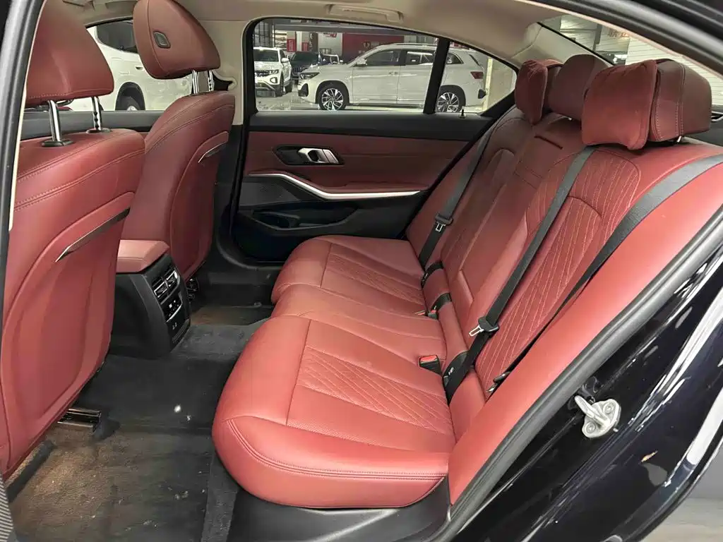 BMW 3 Series — миниатюра 21