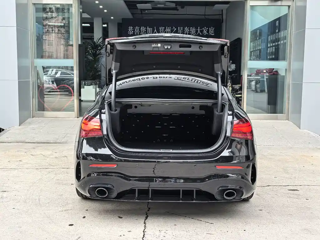 Mercedes-Benz A-Class AMG — миниатюра 6