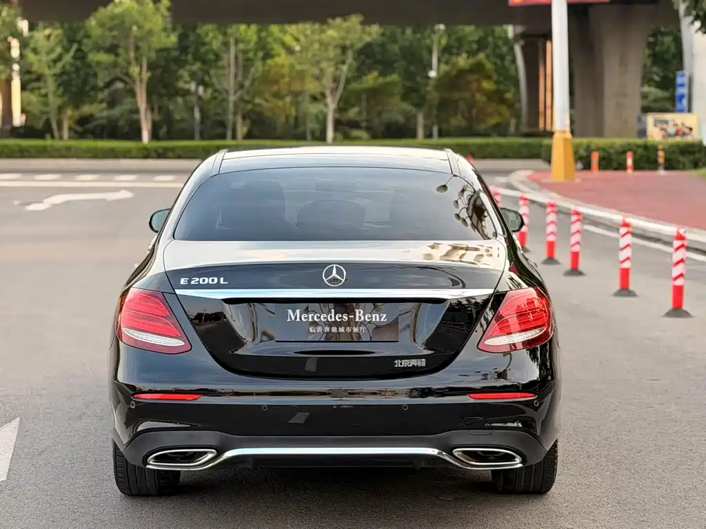 Mercedes-Benz E-Class E 2018 E 200 L Sport