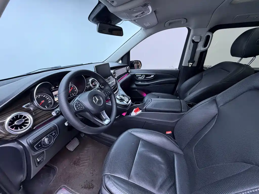 Mercedes-Benz V-Class V 2018 V 260 V