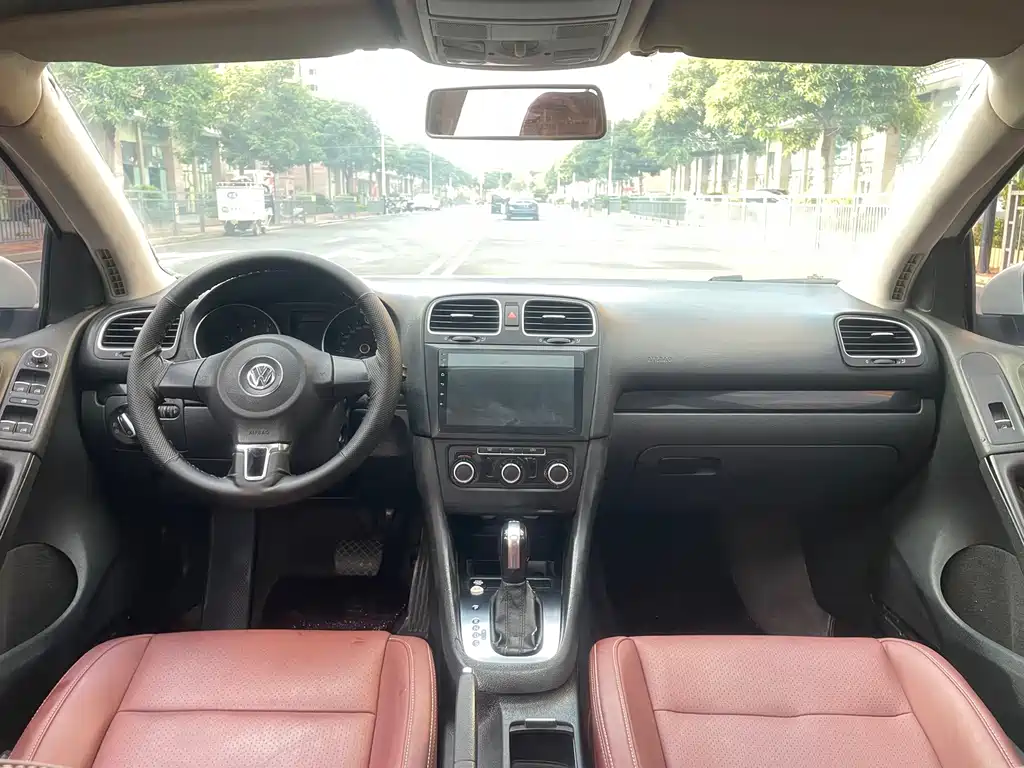 Volkswagen Golf — миниатюра 16