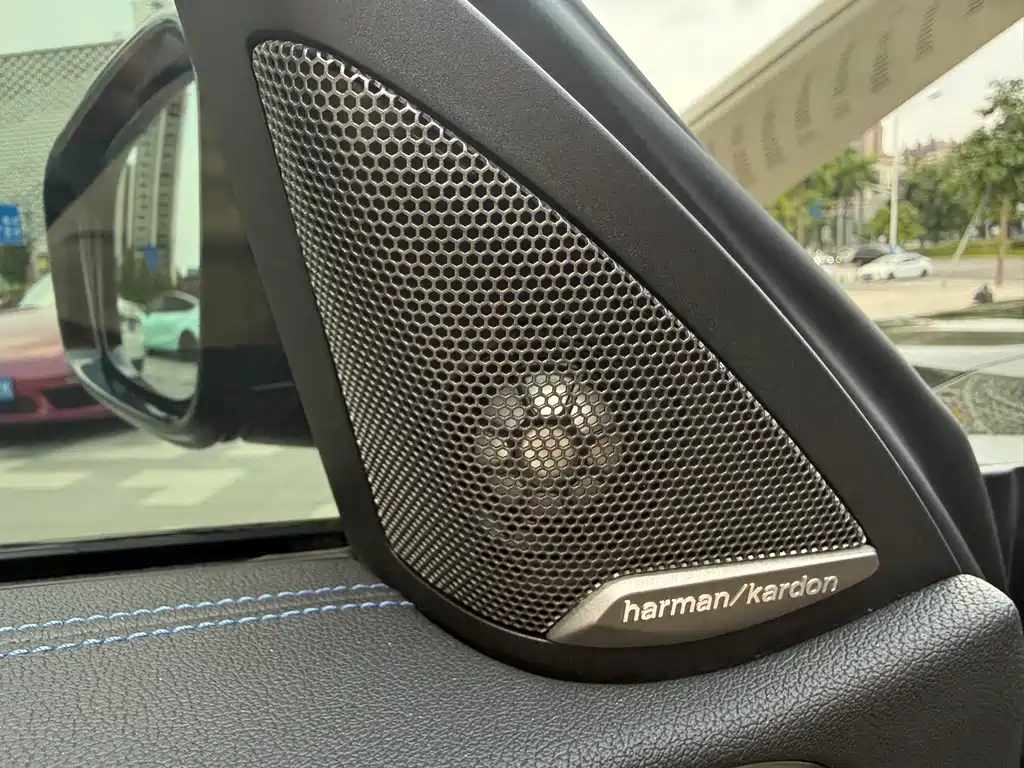 BMW 4 Series — миниатюра 11