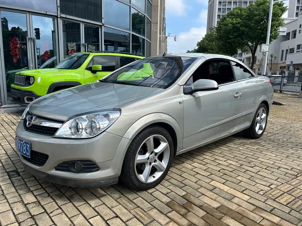 Opel Astra — миниатюра 2