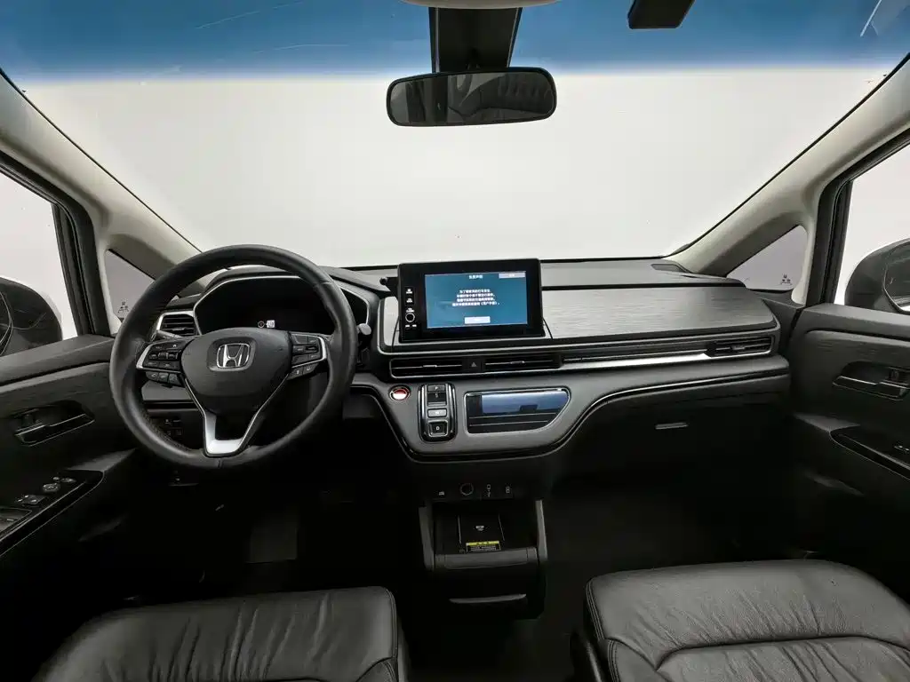 Honda Elysion — миниатюра 5