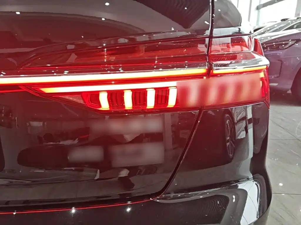 Audi A6L — миниатюра 8