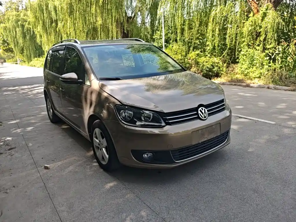 Volkswagen Touran — миниатюра 4