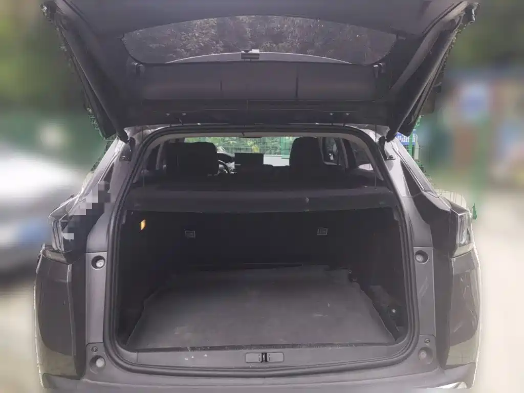 Peugeot 4008 — миниатюра 15