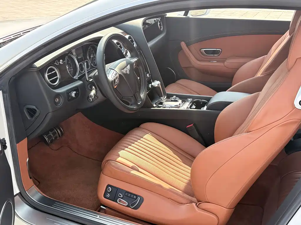 Bentley Continental — миниатюра 3