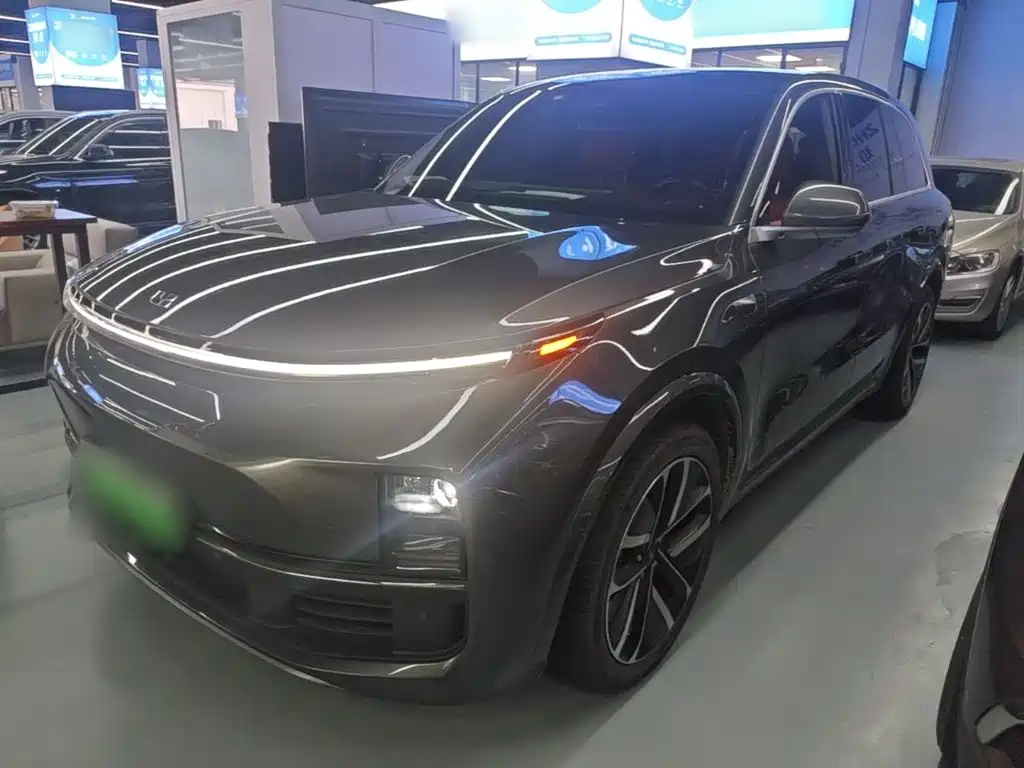 Li Auto Li L8 — миниатюра 2