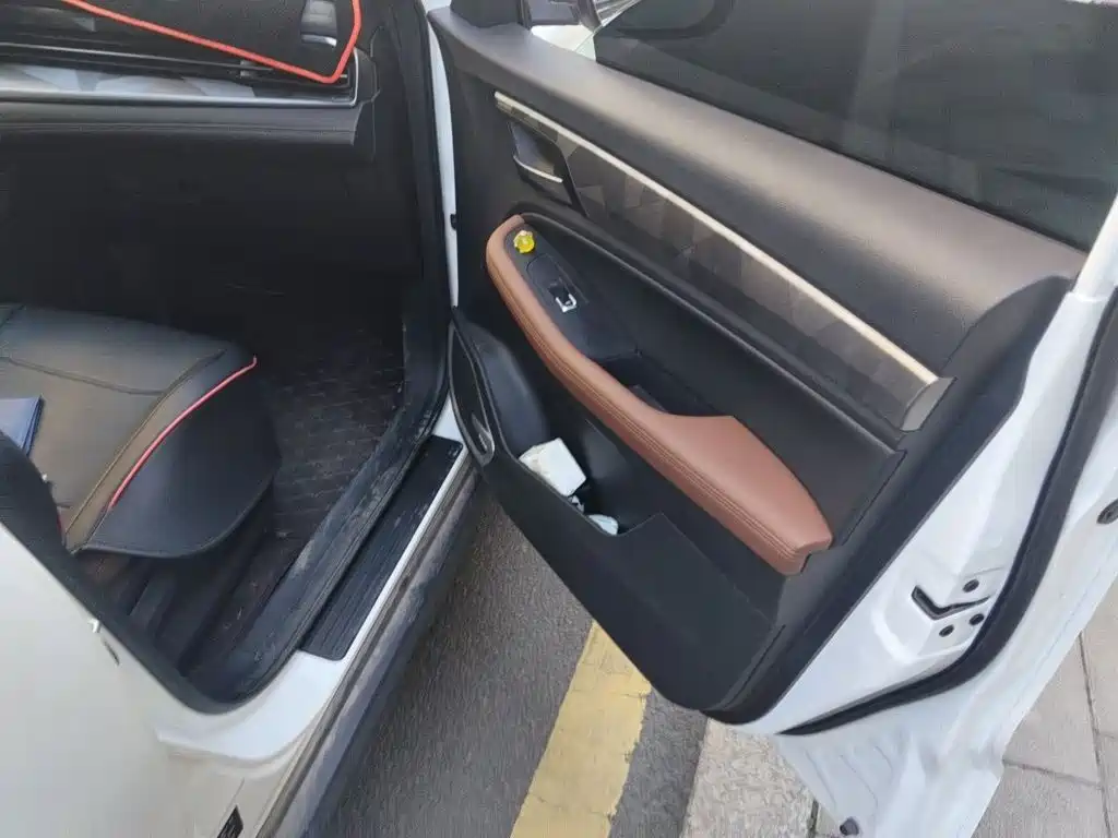 Geely Vision X6 — миниатюра 18