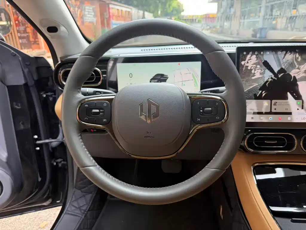 Leapmotor Leapmotor C01 — миниатюра 7
