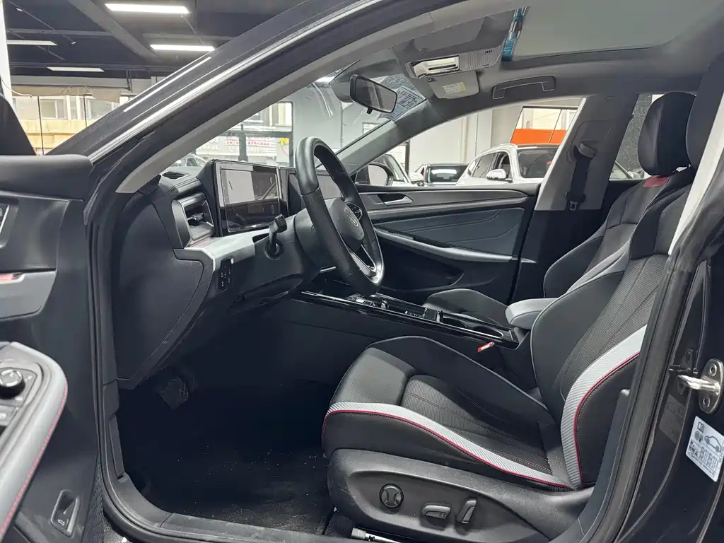 Volkswagen Lamando — миниатюра 4