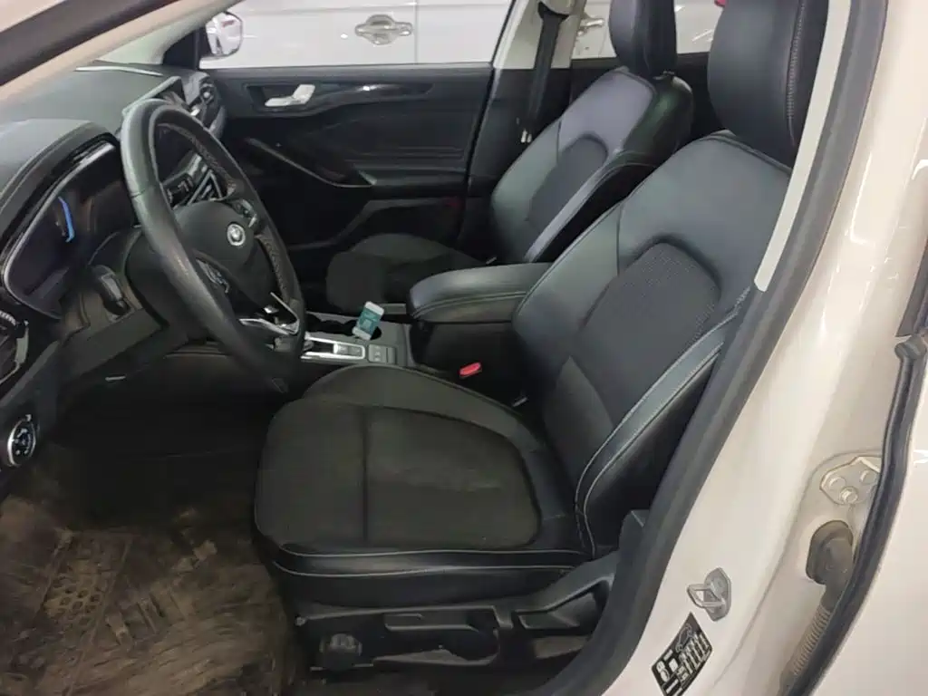 Ford Focus — миниатюра 15