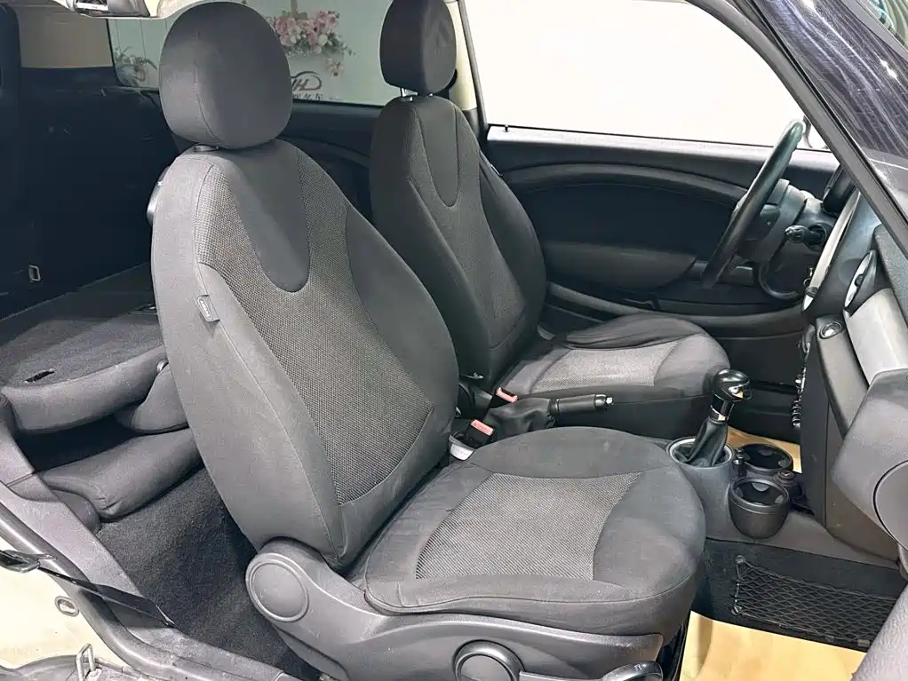 MINI Mini Clubman — миниатюра 10