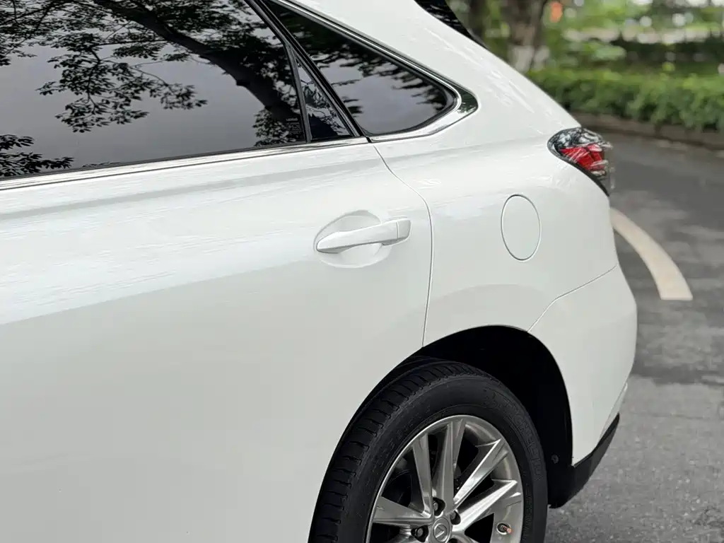 Lexus RX Classic — миниатюра 3