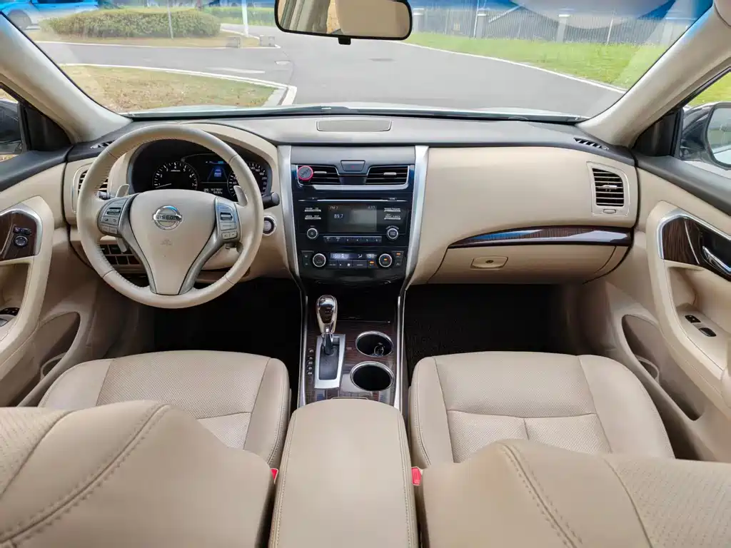 Nissan Teana — миниатюра 11