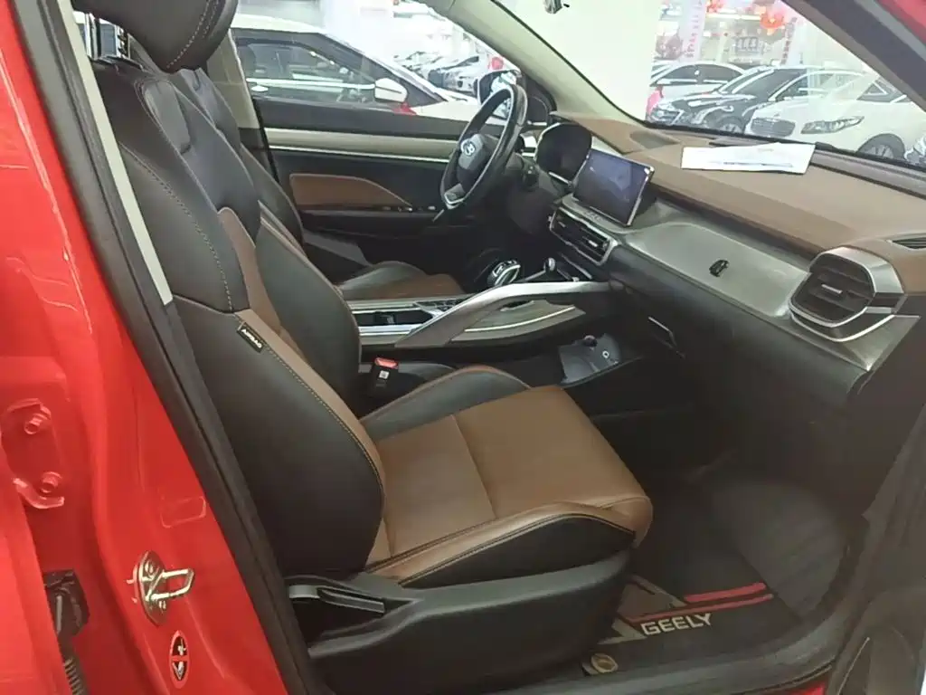 Geely Binyue — миниатюра 25
