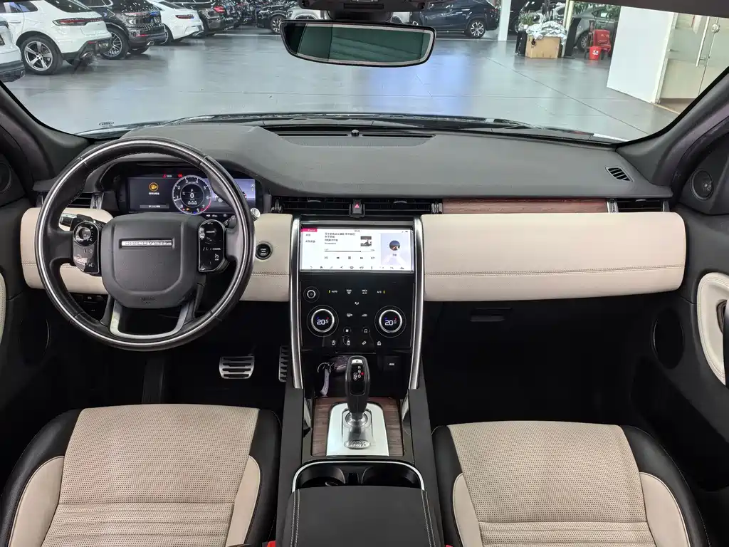 Land Rover Discovery Sport — миниатюра 5