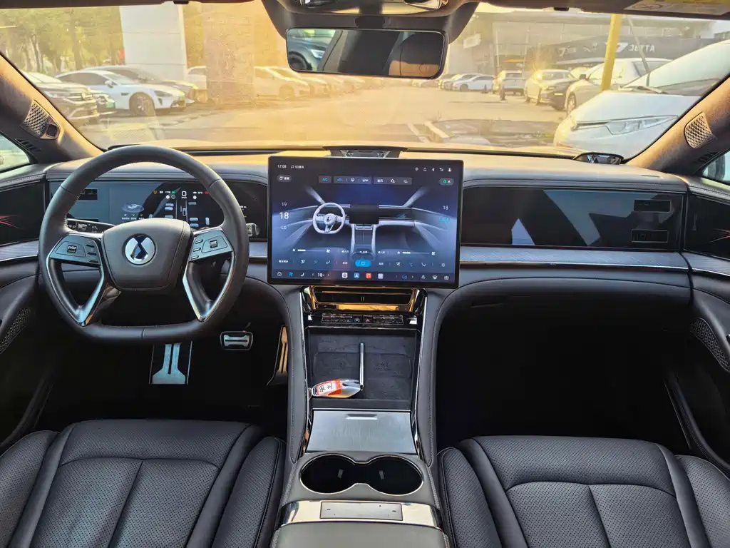Denza Denza Z9GT — миниатюра 13