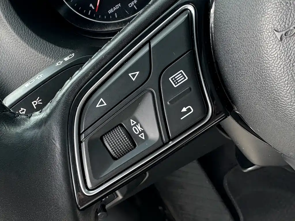 Audi A3 2018 30 Limousine 35 TFSI Fashion