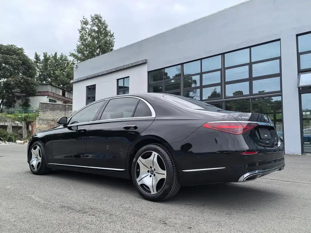 Mercedes-Benz S-Class — миниатюра 7