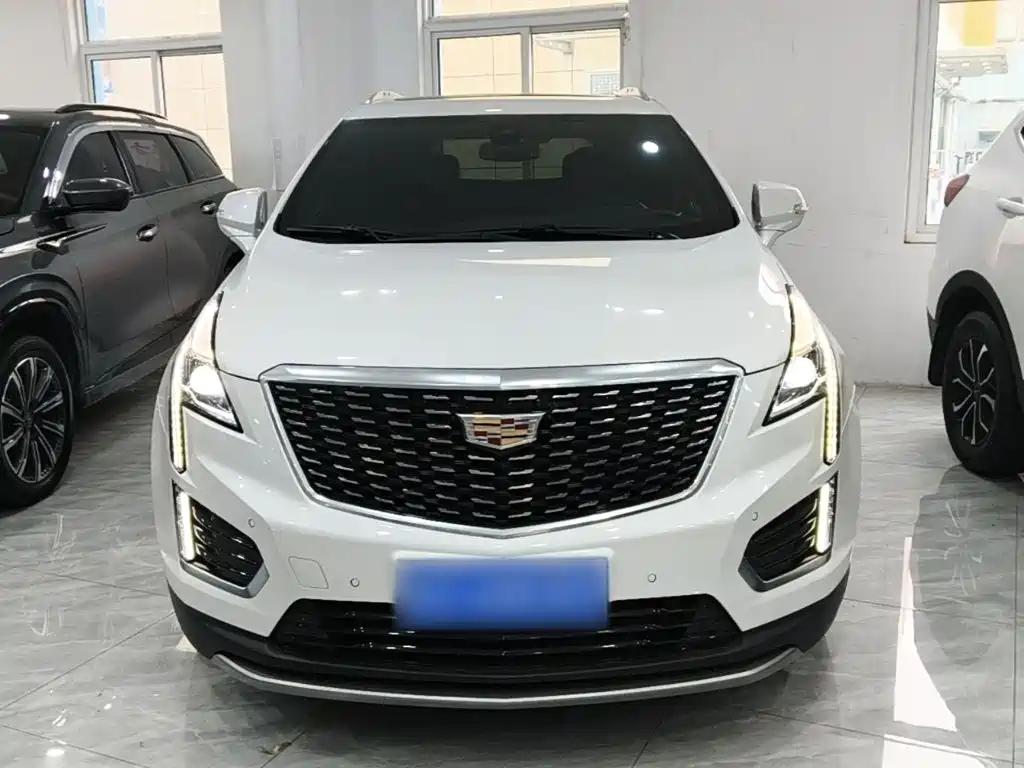 Cadillac XT5 — миниатюра 3
