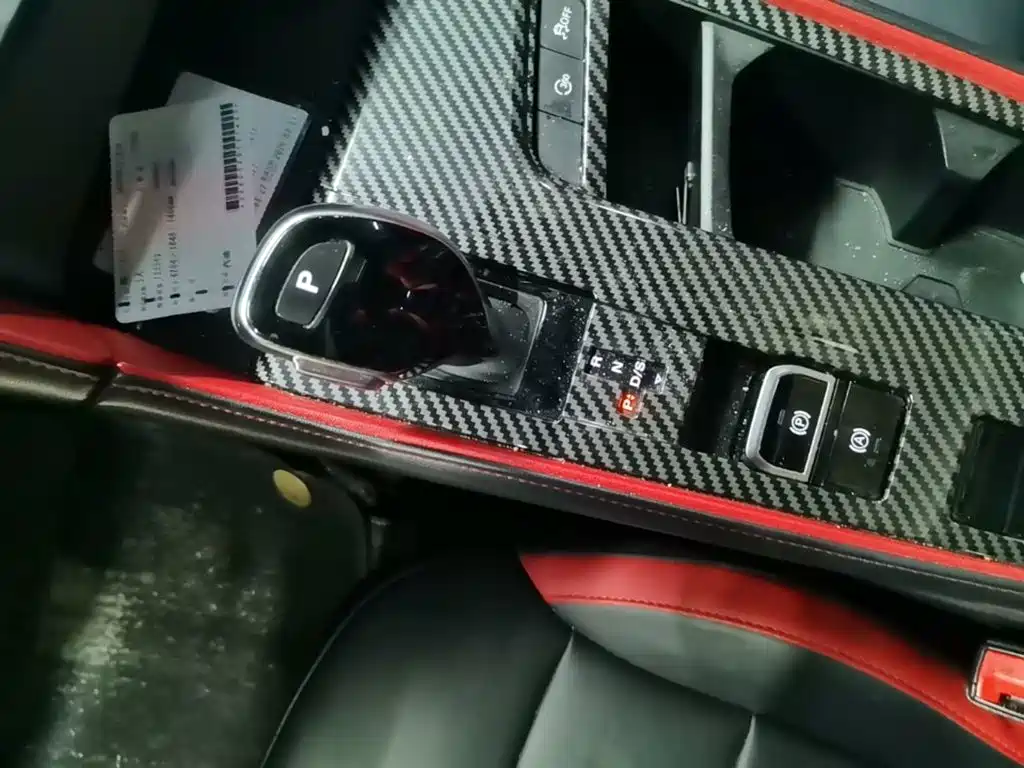 MG MG6 — миниатюра 14