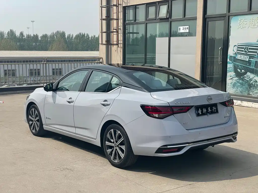 Nissan Sylphy - фото 5