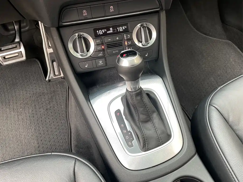 Audi Q3 — миниатюра 12